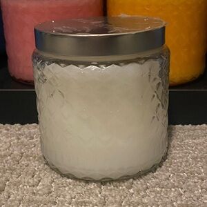 Gold Canyon Candle- Wild Jasmine & white pepper